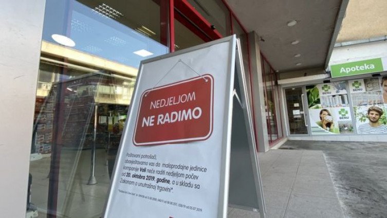 Fiskalni promet u Federaciji BiH pao za 325 miliona KM: Razlozi zabrane rada nedjeljom, inflacija i slaba kupovna moć