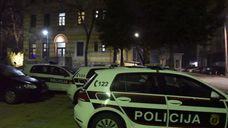 Pucnjava na Ilidži: Policija ranila napadača nakon što je otvorio vatru na službenike