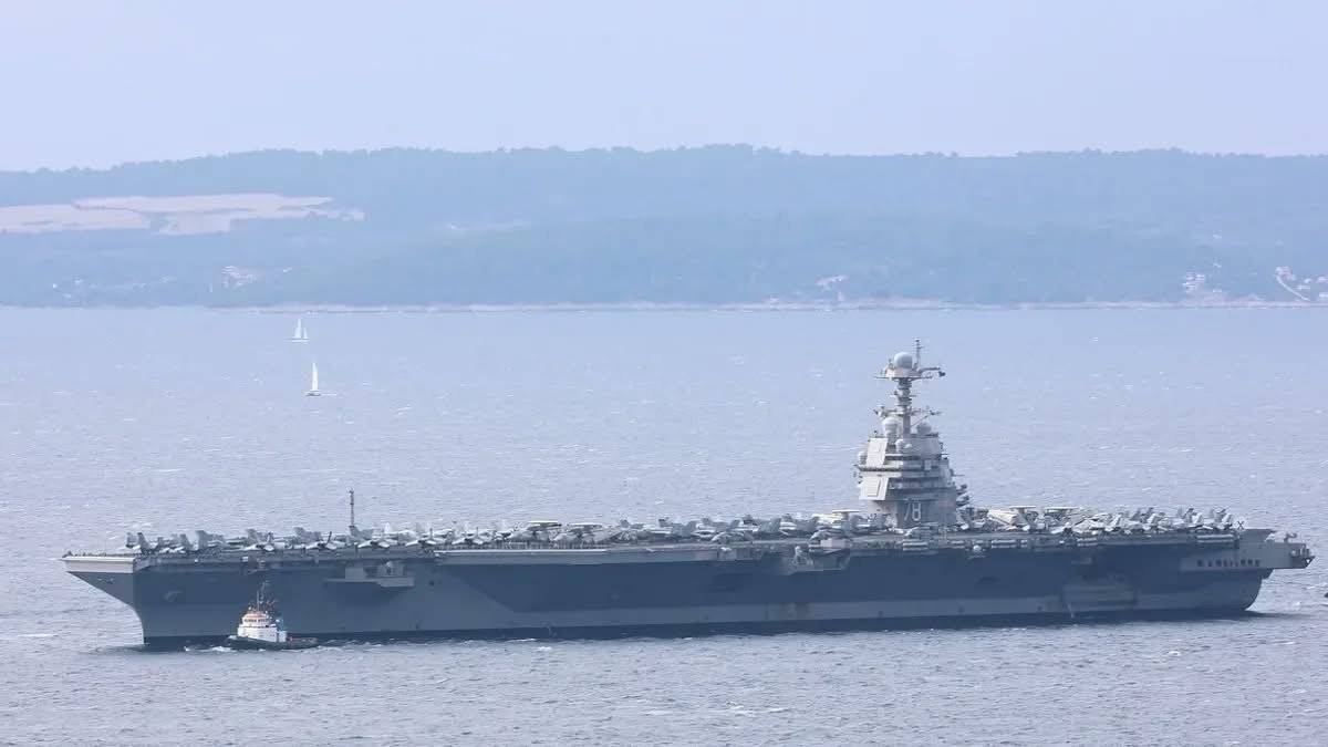Požar na američkom nosaču aviona koji podržava operacije u Iranu