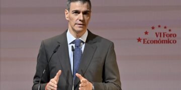 Španski premijer Sanchez pozvao Evropu da se ne pokori SAD-u
