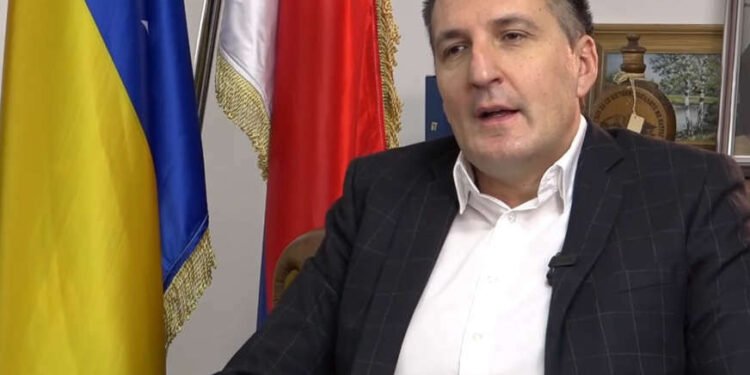 Nedeljko Elek poručio: “Ni jedan Srbin ne treba da navija za reprezentaciju BiH”
