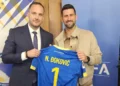Vico poklonio Đokoviću dres BiH: Evo šta je napisao