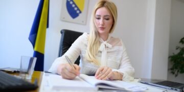 Svjedokinja na suđenju ministrici Aidi Salčinović: „Botoks mi je ubrizgan u toaletu tržnog centra“