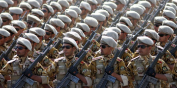 SVI KAO JEDAN: Pezeshkian podigao Iran na noge – 14 miliona ljudi se javilo spremno…