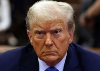 Potpuni haos u SAD-u: Protesti širom zemlje, sve glasniji zahtjevi za Trumpovu smjenu