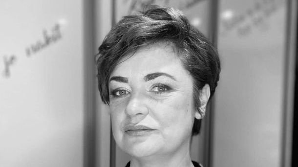 Tragedija u Zenici: U stanu pronađeno tijelo TV voditeljice Alme Huskić