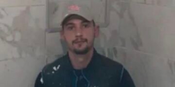 Stravičan slučaj: Vehid Murić u bijegu, hladnim oružjem ubio tri druga s građevine. Poznat identitet i ubijenih