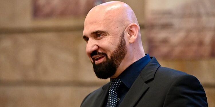 Ramo Isak nakon pretresa: “Nemam oraha u džepu, ovo me neće zaustaviti”