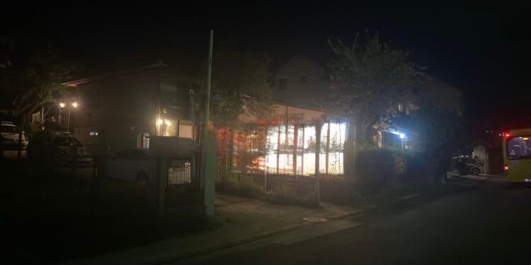Prvi snimci ispred restorana na Sedreniku: U pucnjavi ranjene dvije osobe