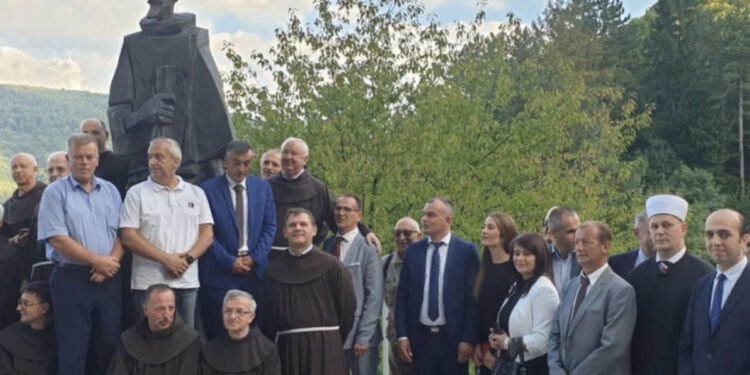 Franjevci ostaju vjerni Bogu i domovini: “Tko izda Bosnu, izdao je dušu svoju”