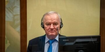 Osuđeni ratni zločinac Mladić vraćen u pritvor: Ljekari nisu konstatovali novi moždani udar