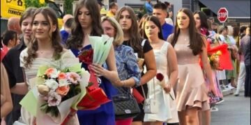 Načelnik ove općine časti maturante: Svi će dobiti po 300 KM