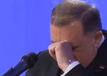 Milorad Dodik zaplakao: “Ne mogu da vjerujem da ovdje stojim i ovo govorim”