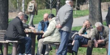 Penzioneri i radnici pred velikim promjenama: Penzije prelaze 700 KM, najavljeni i novi dječiji dodaci u FBiH