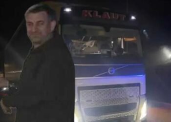 Policija objavila detalje užasa: Poznat identitet kamiondžije iz BiH koji je poginuo dok je pomagao kolegi na parkingu