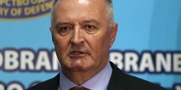 Helez poručio: “Neću dozvoliti sjednicu Vijeća ministara uoči Bajrama”