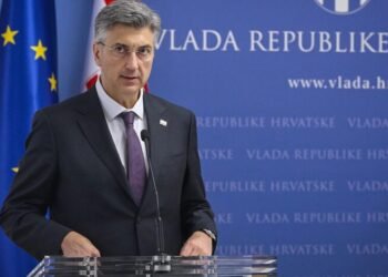 Plenković poslao poruku Hrvatima u BiH: “Dobro promislite”