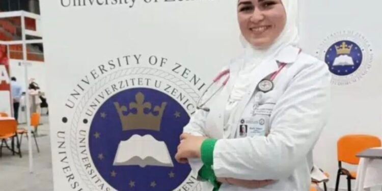 Studentica medicine iz BiH radi ono o čemu mnogi sanjaju: Vildana operiše u Evropi, volontira s djecom i sanja da spašava srca