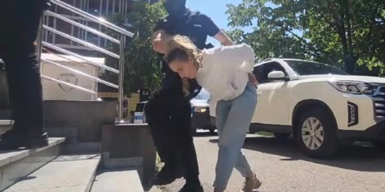 Policajka, profesor, vlasnici autoškola i odbornik među uhapšenim u akciji “Cilj”