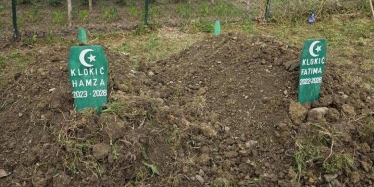 Tuga u Tešnju: Klanjana dženaza i obavljen ukop mališana stradalih u požaru u Beču