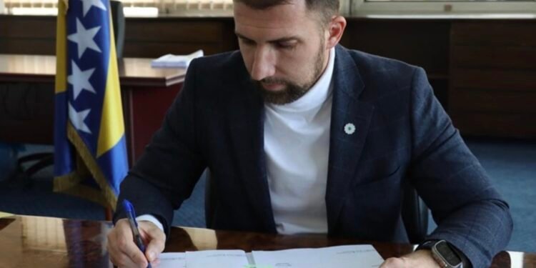 Ministar Delić najavio: Stiže socijalna karta u FBiH, otkrivat će ko stvarno treba pomoć države