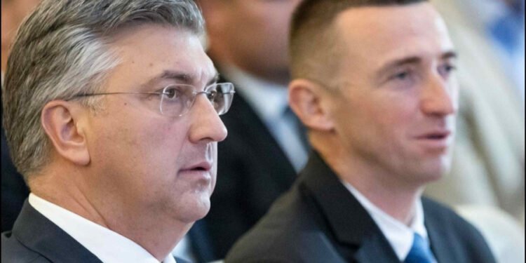 OPASNE PORUKE STIŽU IZ ZAGREBA: “Sada je krajnji čas da se ‘hrvatsko pitanje’ u BiH riješi. Ako se ne pronađe rješenje, Hrvati imaju pravo na…!”