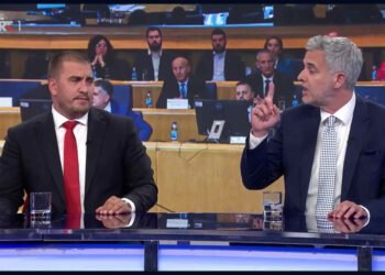 HRVATI MASOVNO REAGUJU NA SINOĆNJU DEBATU ZAHIRAGIĆA I RASPUDIĆA: “Ja sam realan čovjek. Smatram da je Bosanac u pravu!”