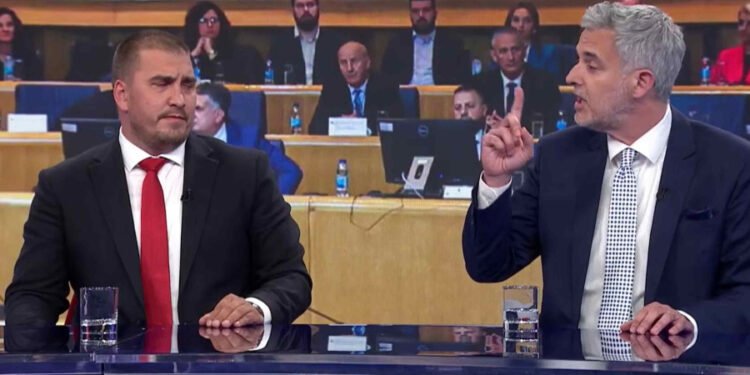 HRVATI MASOVNO REAGUJU NA SINOĆNJU DEBATU ZAHIRAGIĆA I RASPUDIĆA: “Ja sam realan čovjek. Smatram da je Bosanac u pravu!”