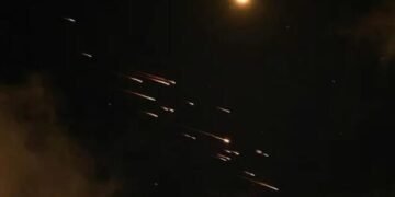 Iran lansirao balističke rakete prema Izraelu
