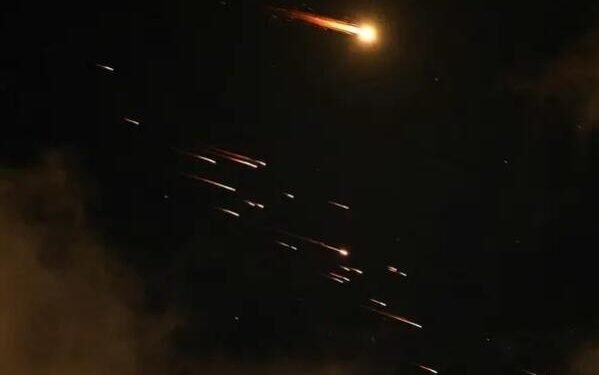 Iran lansirao balističke rakete prema Izraelu