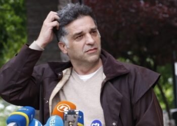 OSKAROVAC DANIS TANOVIĆ KRITIKOVAO TROJKU I HDZ: “Nikad gore nije bilo za kulturu, ne znam hoće li im rođena tetka dati glas”