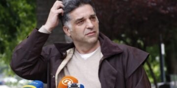 OSKAROVAC DANIS TANOVIĆ KRITIKOVAO TROJKU I HDZ: “Nikad gore nije bilo za kulturu, ne znam hoće li im rođena tetka dati glas”