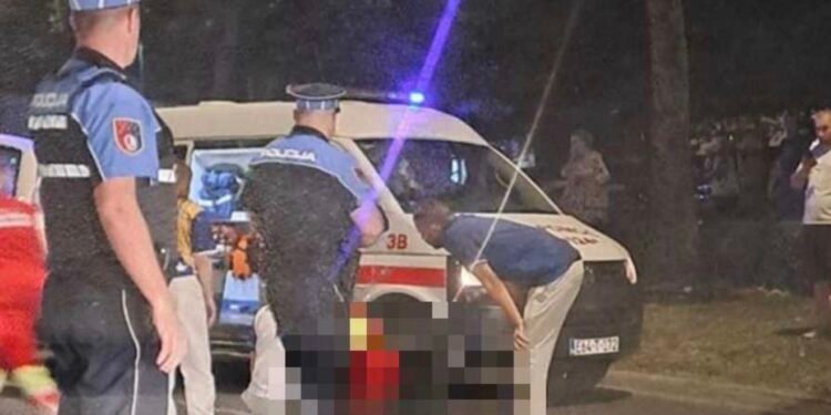 Stravična nesreća na proslavi u Sarajevu: Mladić (21) ispao sa krova vozila u pokretu, ljekari mu se bore za život
