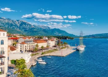Evo koliko danas košta sedam dana odmora u Crnoj Gori za četveročlanu porodicu