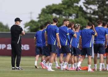 STIGLE LOŠE VIJESTI PRED DUEL BIH I SAD-a: Navijači u nevjerici, niko nije očekivao ovo uoči utakmice generacije