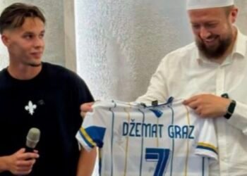 Nakon povratka sa Mundijala: Amar Dedić proučio ezan u džematu u Grazu