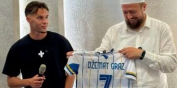 Nakon povratka sa Mundijala: Amar Dedić proučio ezan u džematu u Grazu