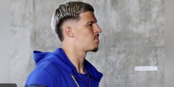 Tarik Muharemović za potpis traži plaću do tri miliona eura?