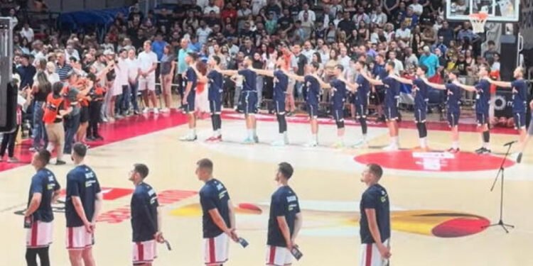 SNIMAK IZ BEOGRADA O KOJEM SE PRIČA: Poslušajte kako je ispraćena himna Bosne i Hercegovine (VIDEO)