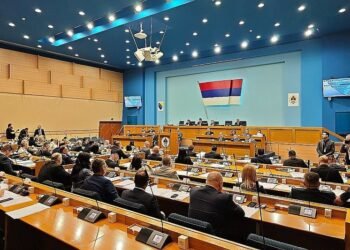 Narodna skupština RS-a usvojila spornu deklaraciju, Stevandićev prijedlog podržala i opozicija