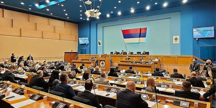 Narodna skupština RS-a usvojila spornu deklaraciju, Stevandićev prijedlog podržala i opozicija