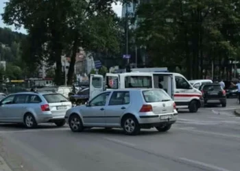 Mladić (25) preminuo nakon teške nesreće u Sarajevu, vozio električni romobil