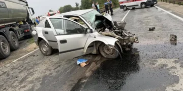 Teška nesreća u BiH: Vatrogasci izvlačili prikliještenog vozača iz automobila