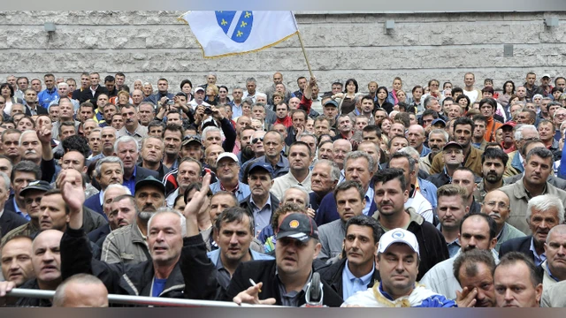 Stiglo posljednje upozorenje: Borci izlaze ispred zgrade Vlade FBiH, postavili rok