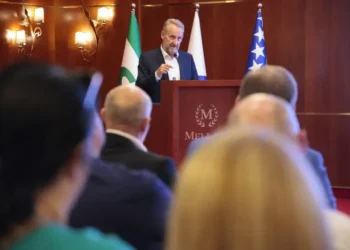 Izetbegović: BiH treba 50.000 novih radnih mjesta i milijardu KM investicija mjesečno