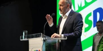 Bakir Izetbegović predstavio „Program 3×50“: Obećao 50 milijardi KM investicija i 50 posto veće plate i penzije