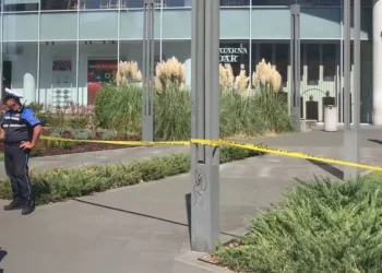 Utvrđen identitet muškarca koji je strdao ispred tržnog centra u Sarajevu: Policija potvrdila da nema elemenata krivičnog djela